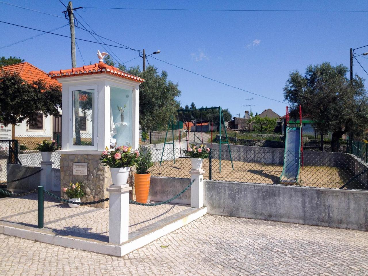 Mocho Guesthouse Sao Mamede  Exterior photo